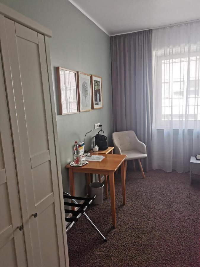 Max Hotel Duesseldorf Self-Check-In Exteriör bild